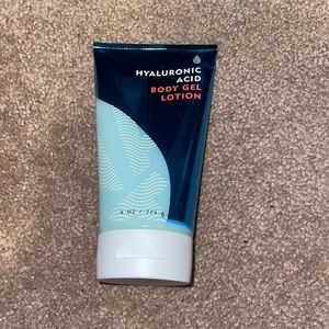 Bath & Body Works lotion.